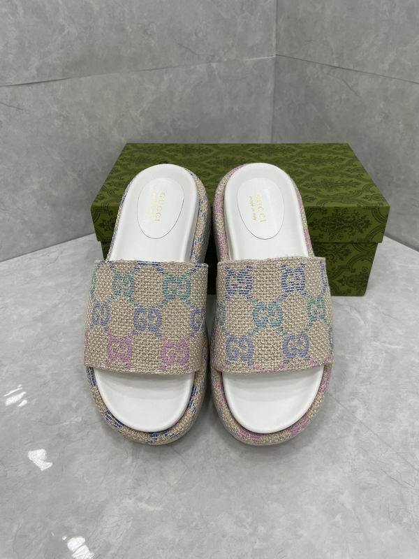 Gucci Men's Slippers 319